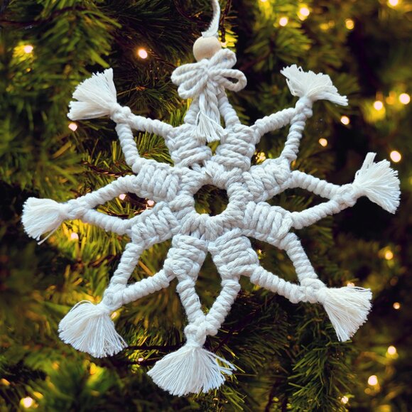 Macrame Snowflake Ornament Limited batch handmade Christmas boho Ornament - Picture 1 of 3